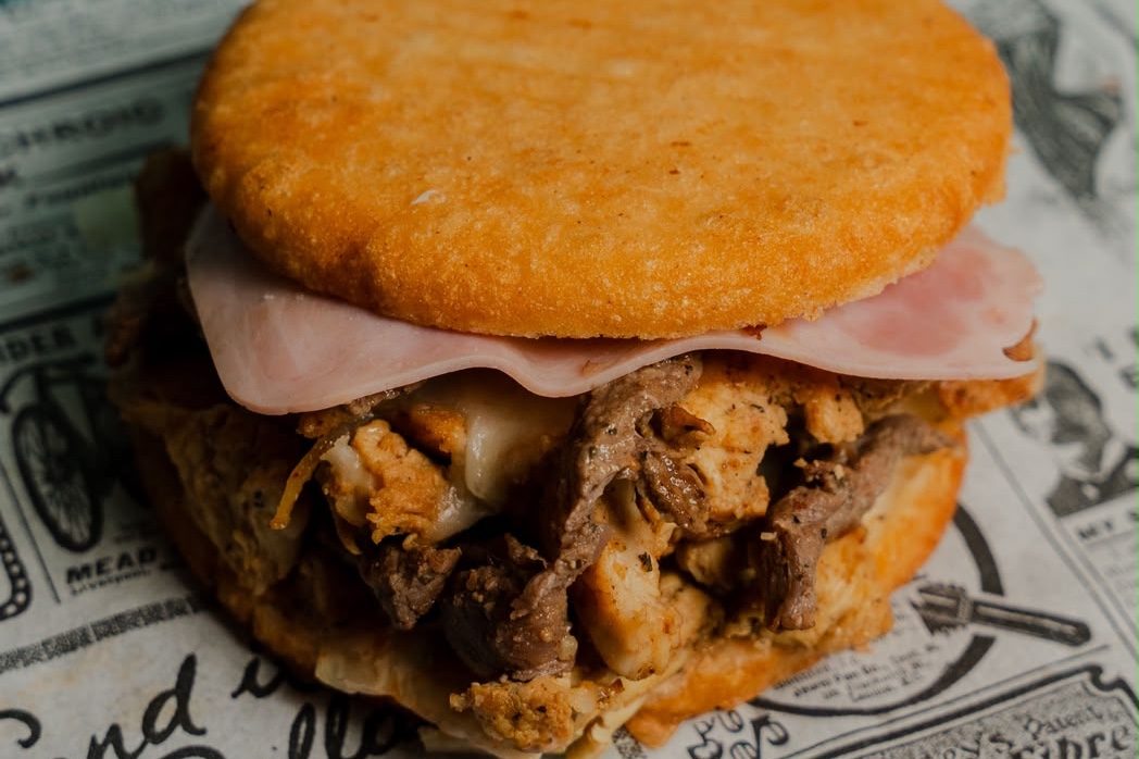 Arepa con Chorizo