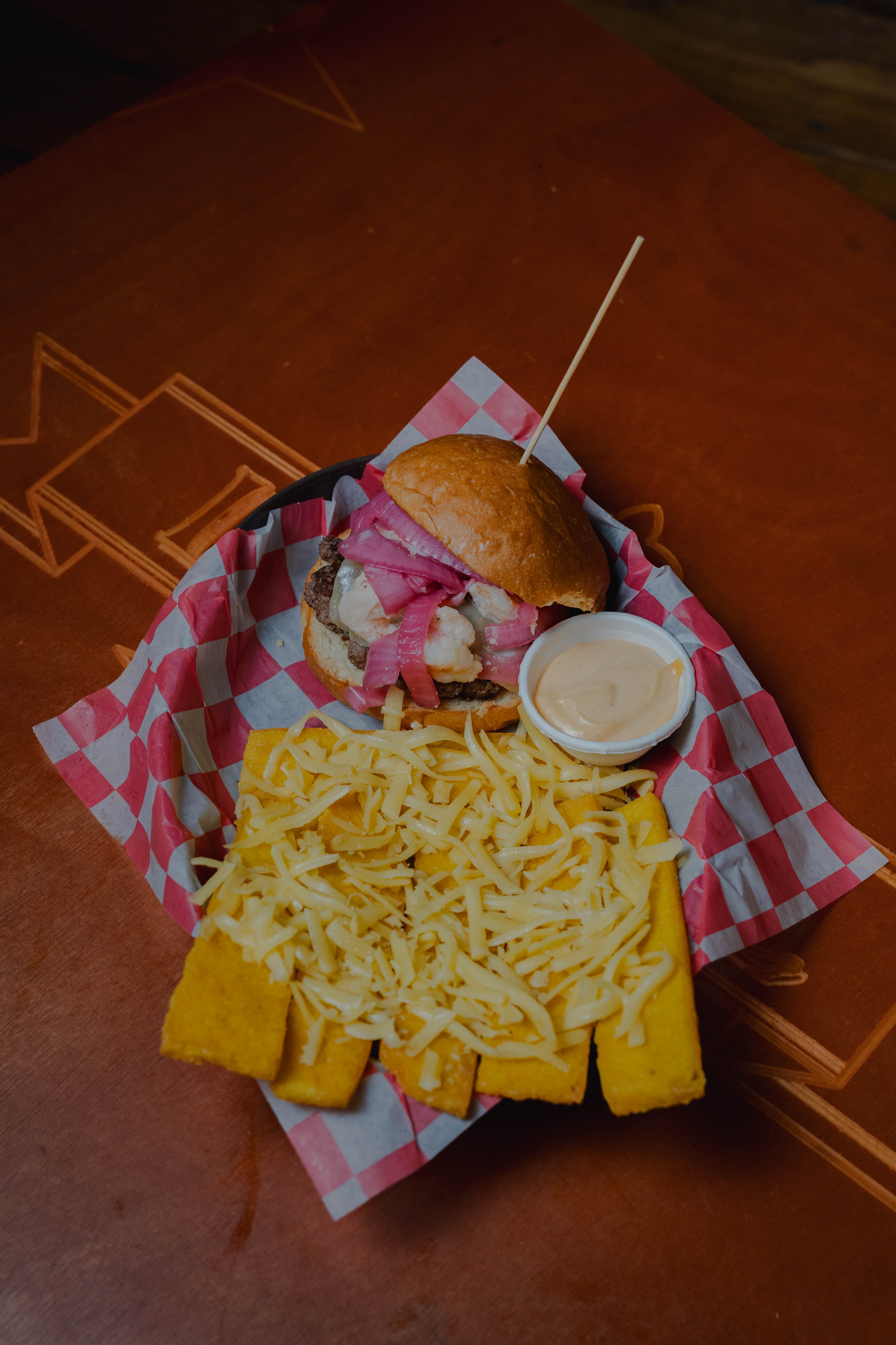 RUMSHOP BURGER