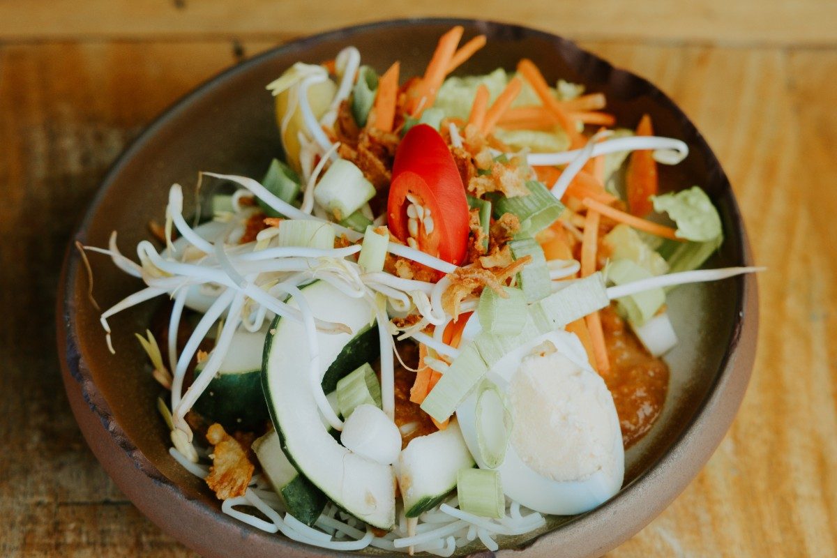 Gado Gado Salad with Peanut Sauce