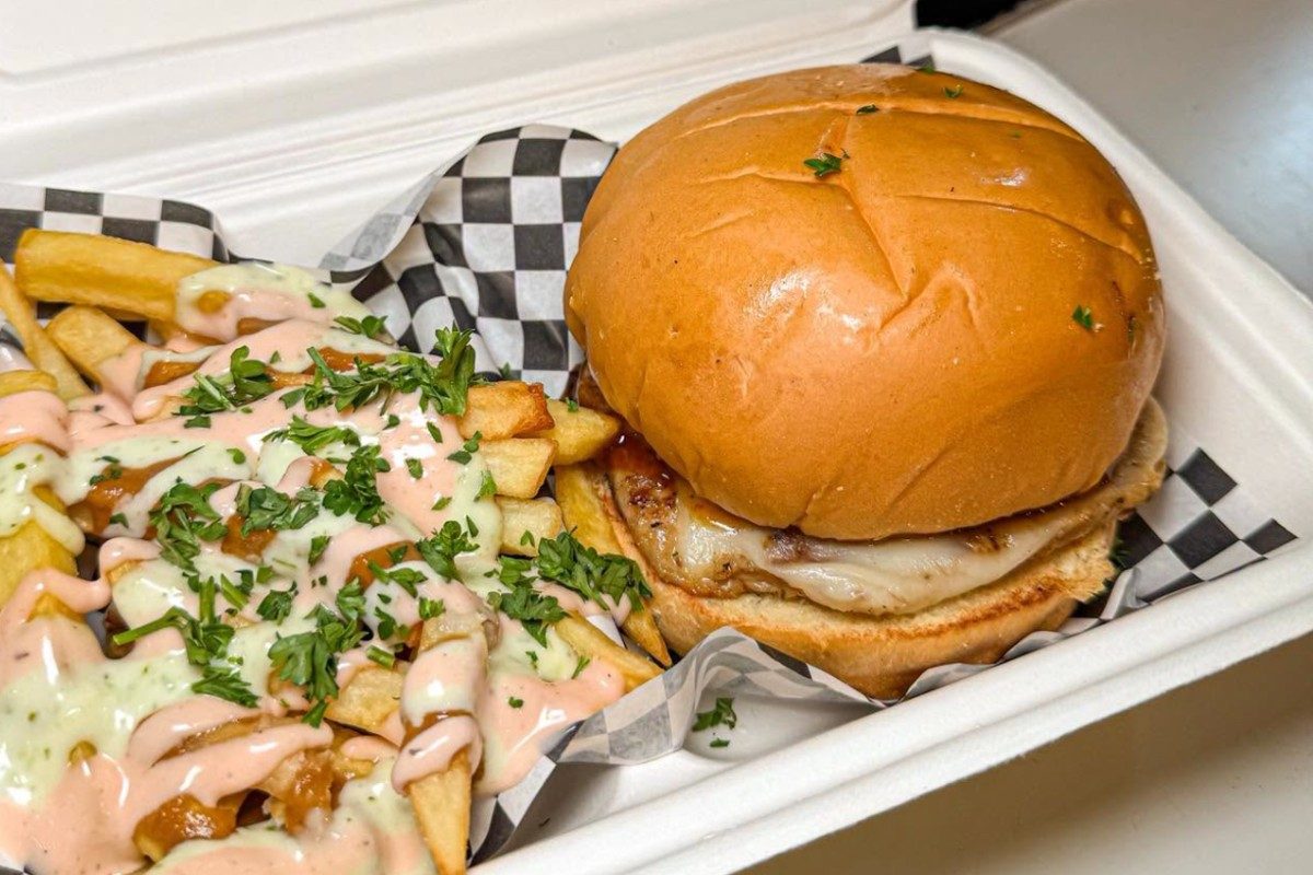 Grilled Chicken Burger