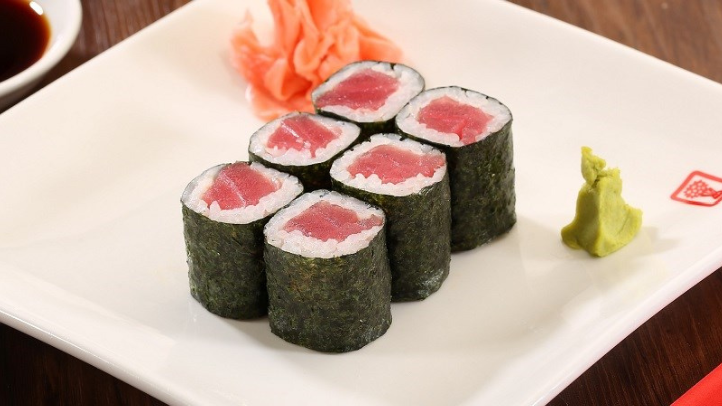 Tuna Sushi Roll