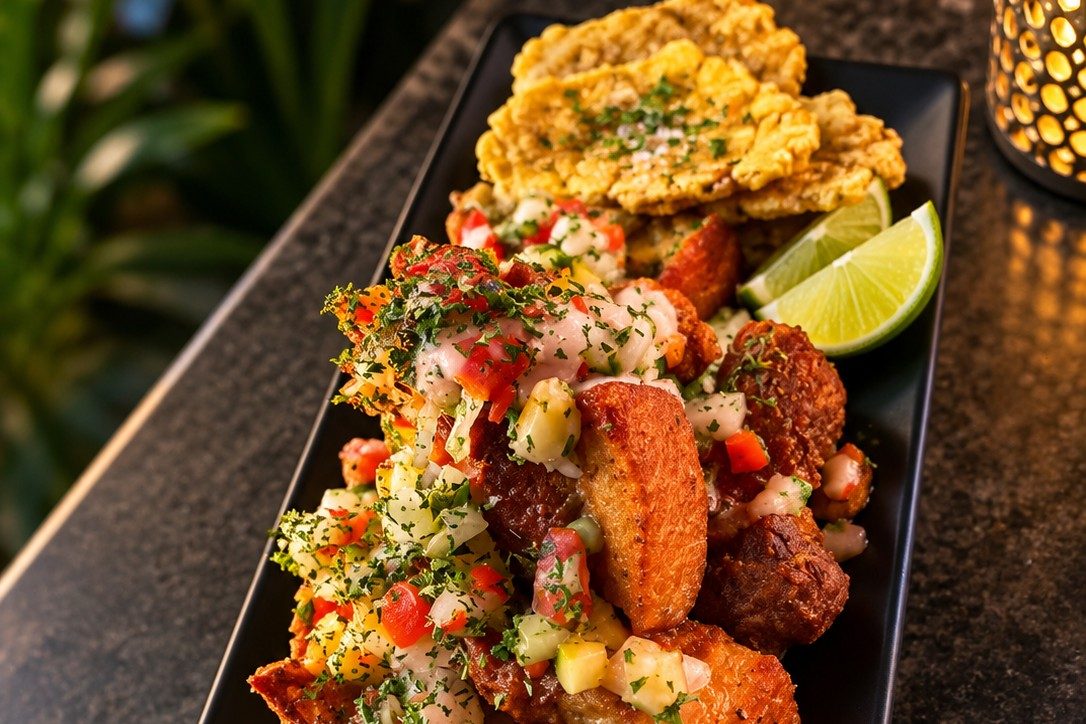CEVICHE CHICHARRON & PATACON