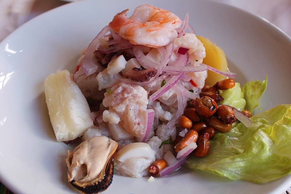 Ceviche mixto